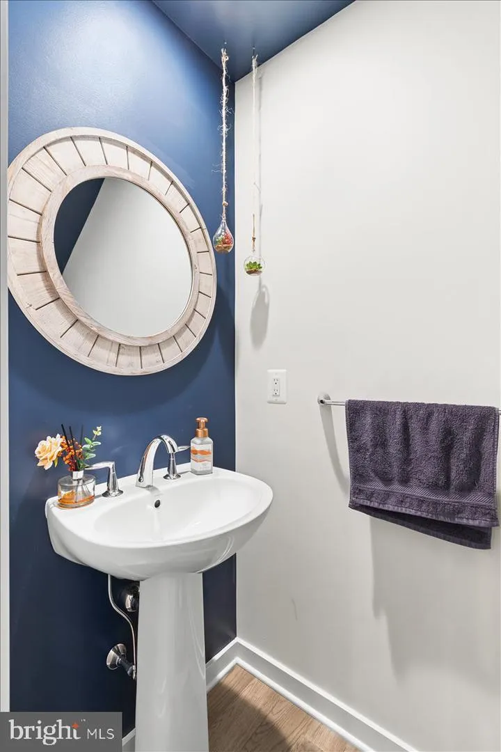 23547 NEERSVILLE CORNER TERRACE Ashburn, VA 20148