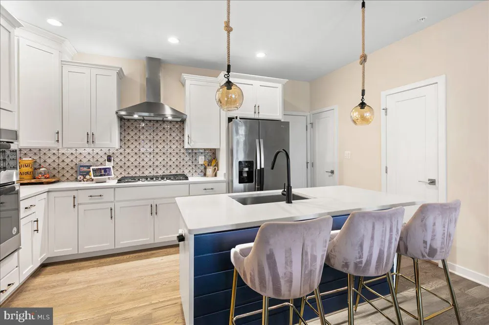 23547 NEERSVILLE CORNER TERRACE Ashburn, VA 20148