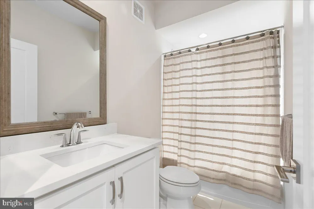 23547 NEERSVILLE CORNER TERRACE Ashburn, VA 20148