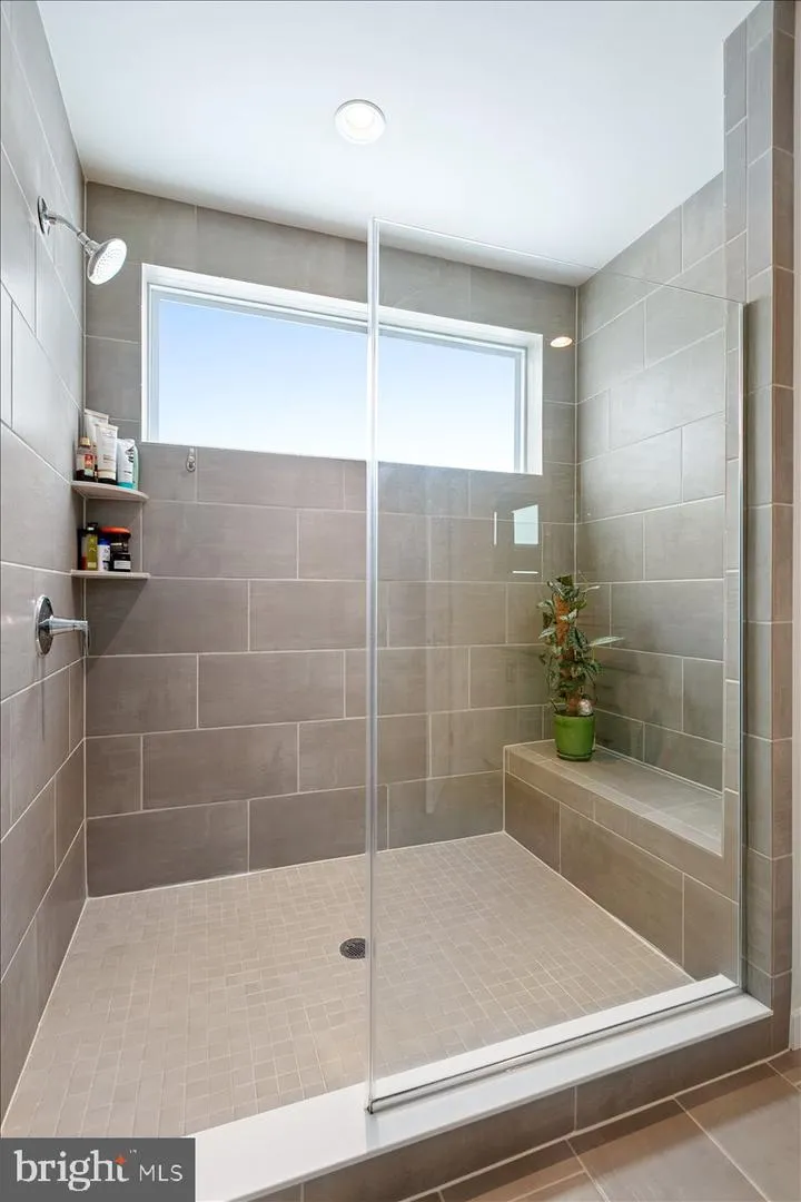 23547 NEERSVILLE CORNER TERRACE Ashburn, VA 20148