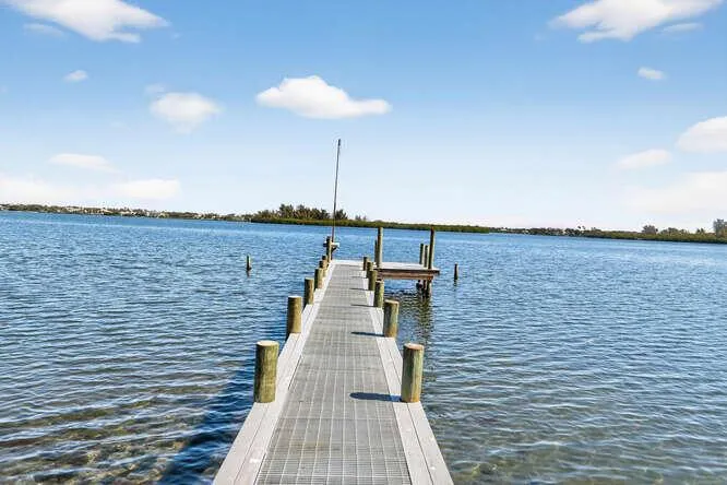 1935 Quay Dock Road Vero Beach, FL 32967