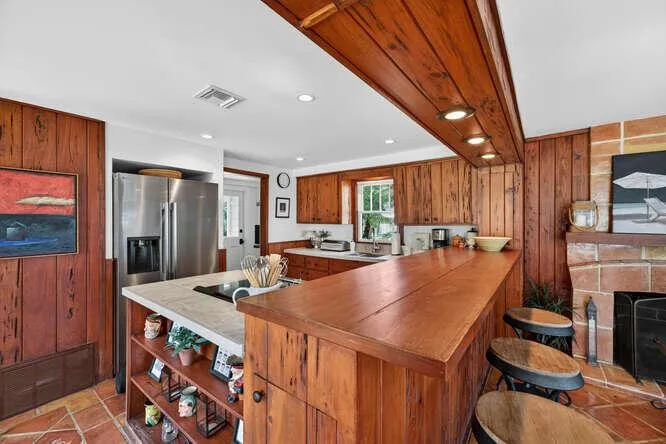 1935 Quay Dock Road Vero Beach, FL 32967