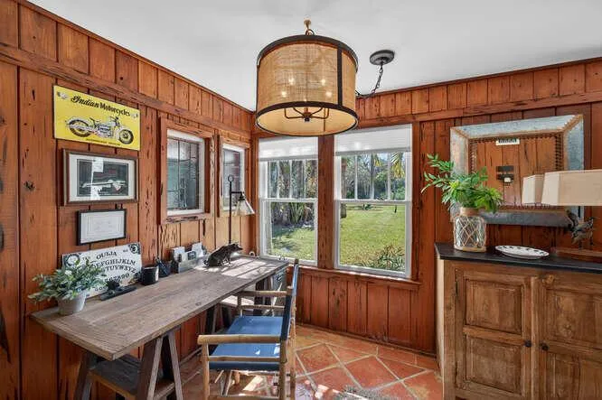1935 Quay Dock Road Vero Beach, FL 32967