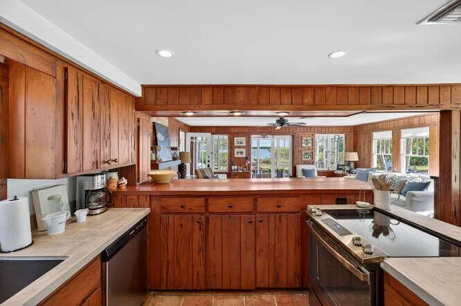 1935 Quay Dock Road Vero Beach, FL 32967