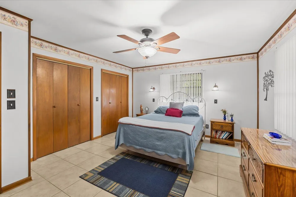 351 BAYSINGER AVENUE Fort Pierce, FL 34982