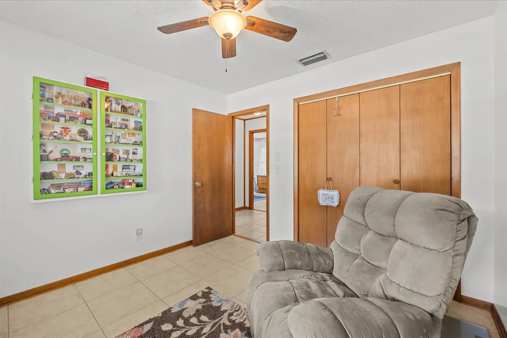 351 BAYSINGER AVENUE Fort Pierce, FL 34982