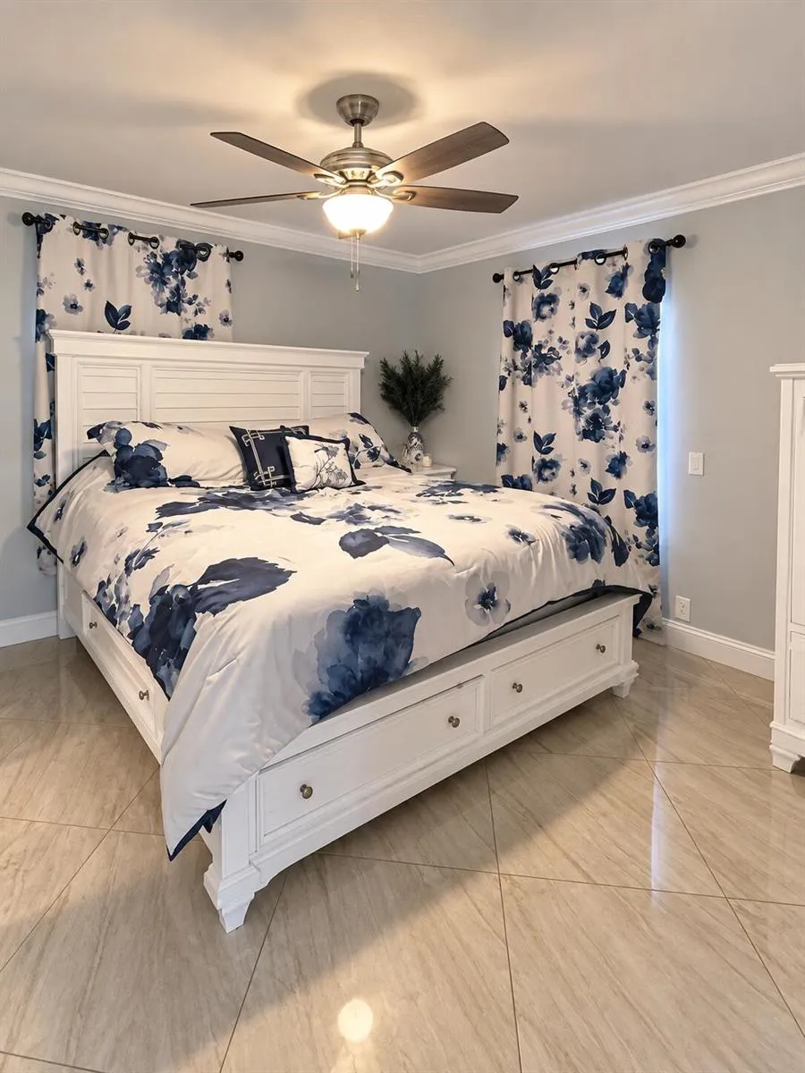 3032 VASSALLO AVENUE Lake Worth, FL 33461