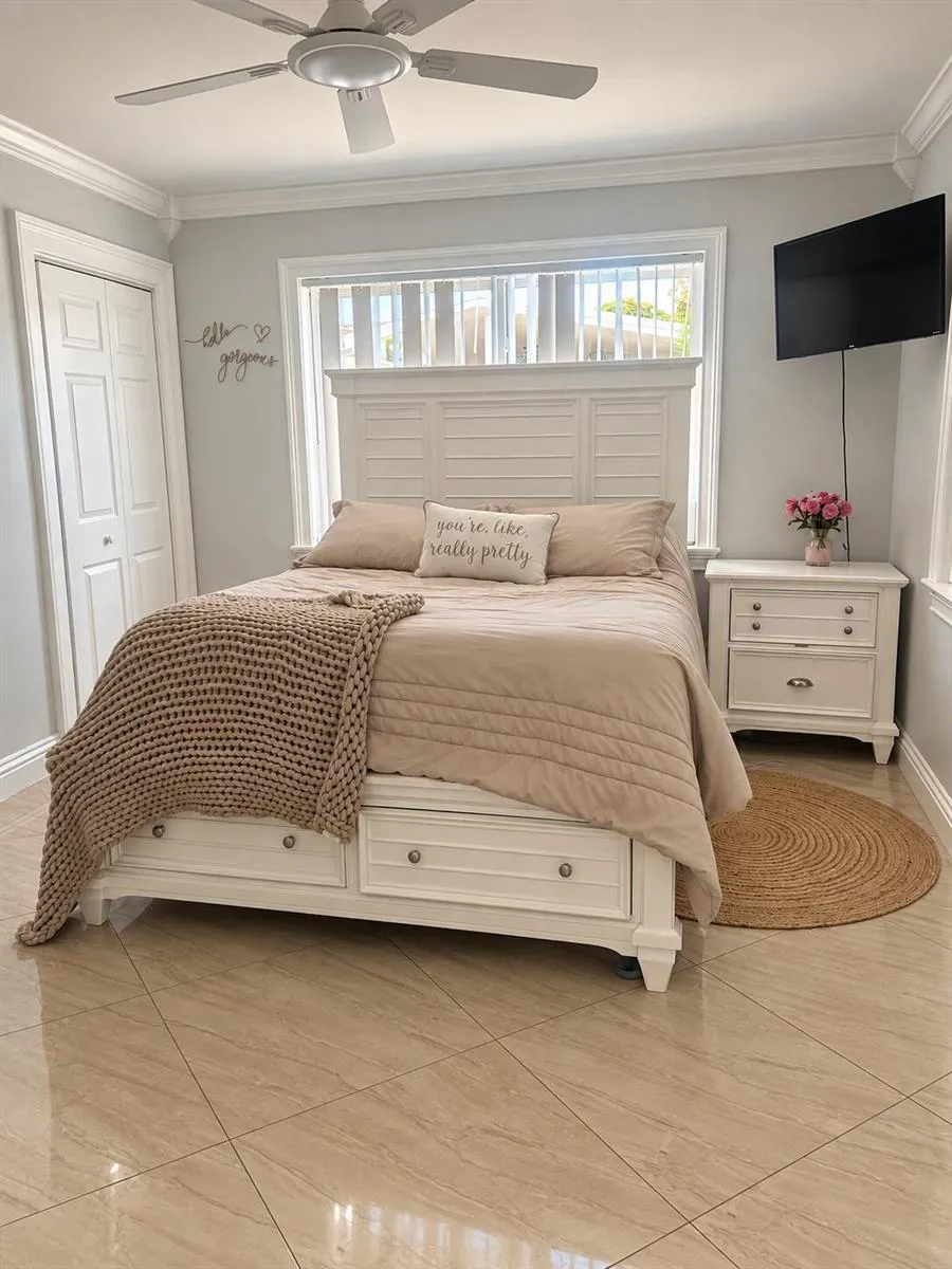 3032 VASSALLO AVENUE Lake Worth, FL 33461