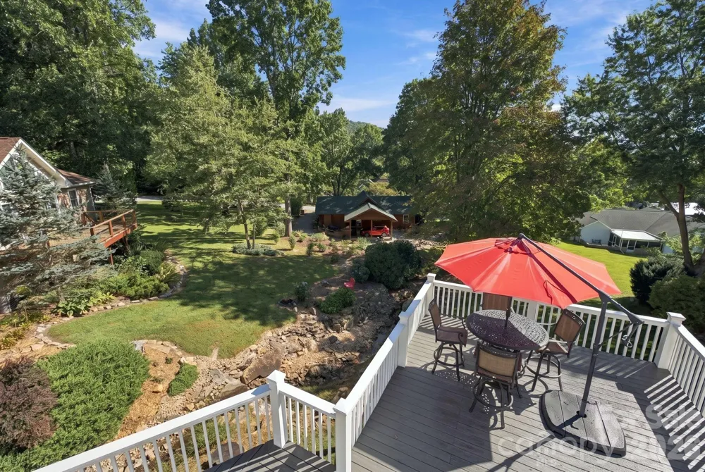 65 Airish Lane Waynesville, NC 28785