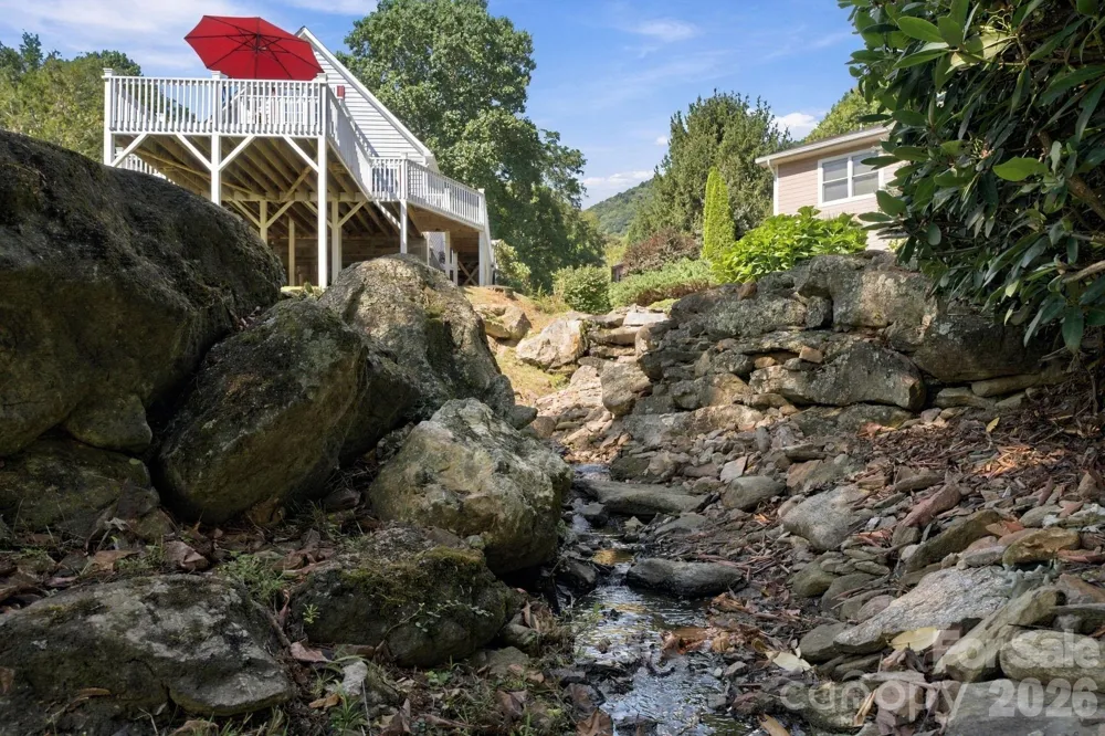 65 Airish Lane Waynesville, NC 28785
