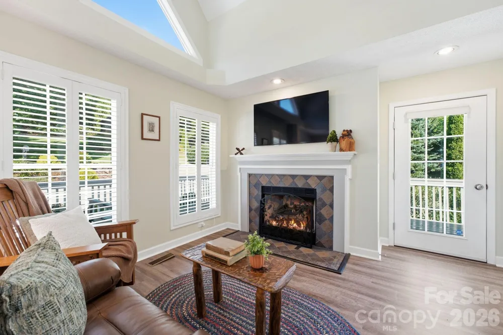 65 Airish Lane Waynesville, NC 28785