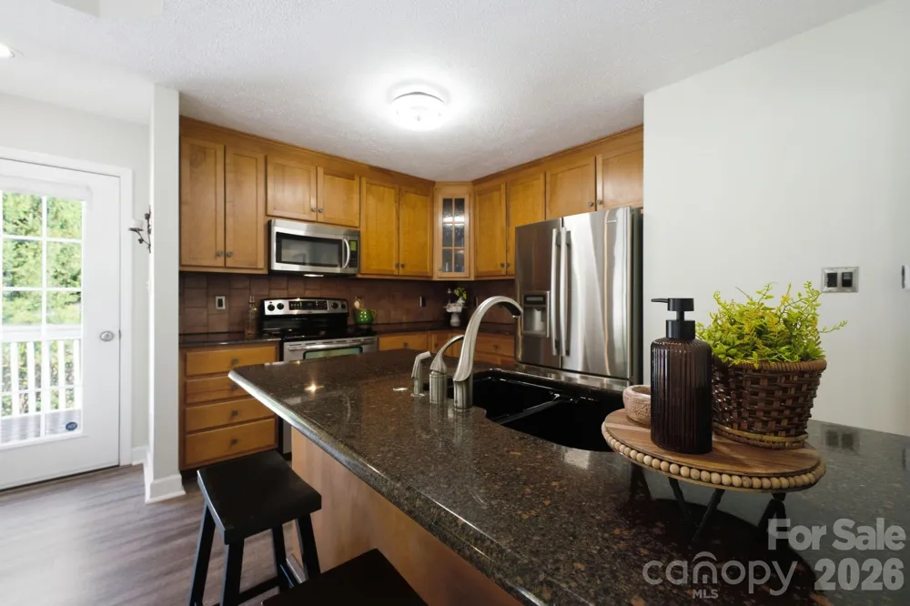 65 Airish Lane Waynesville, NC 28785
