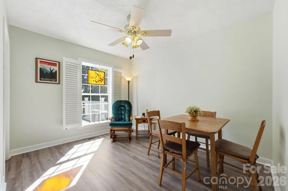 65 Airish Lane Waynesville, NC 28785