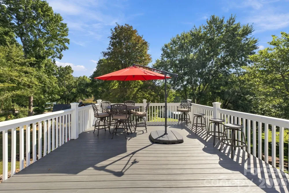 65 Airish Lane Waynesville, NC 28785