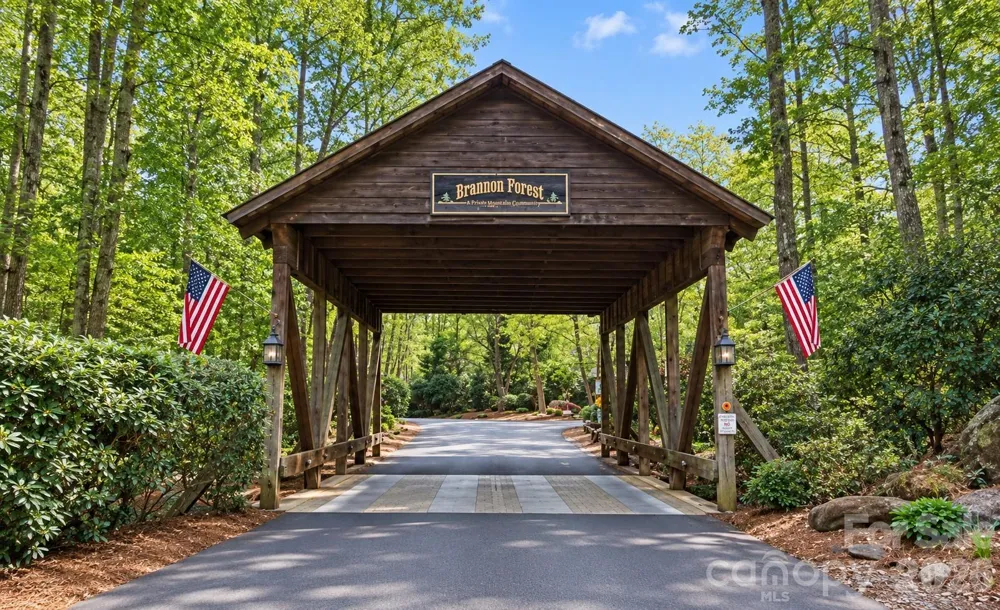 65 Airish Lane Waynesville, NC 28785