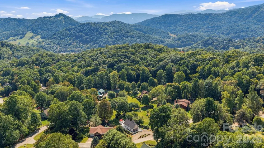 65 Airish Lane Waynesville, NC 28785