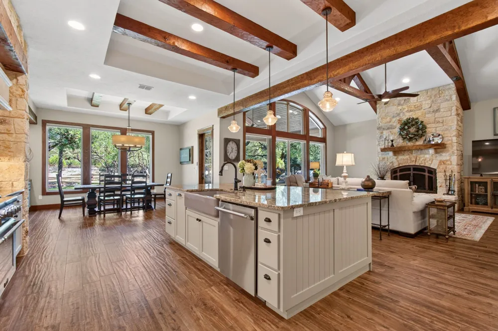 715 Long Ridge Ridge Spring Branch, TX 78070