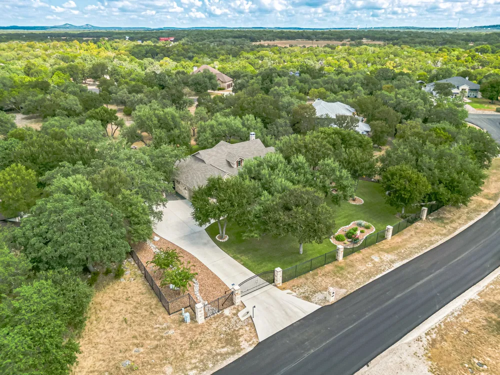 715 Long Ridge Ridge Spring Branch, TX 78070