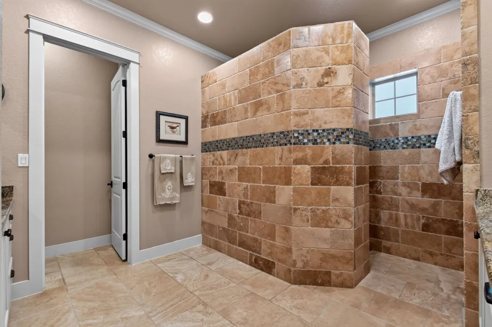 715 Long Ridge Ridge Spring Branch, TX 78070