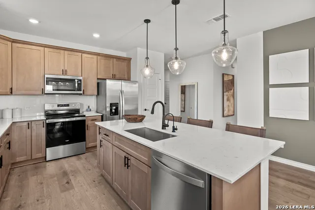 301 NOPAL RIDGE San Antonio, TX 78253