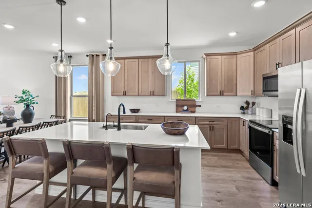 301 NOPAL RIDGE San Antonio, TX 78253