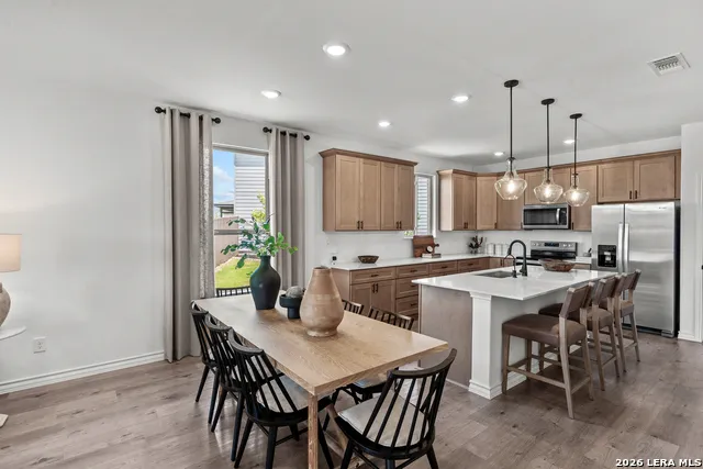 301 NOPAL RIDGE San Antonio, TX 78253