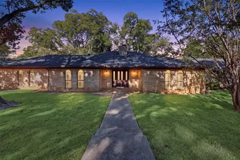 6437 Suncrest Court