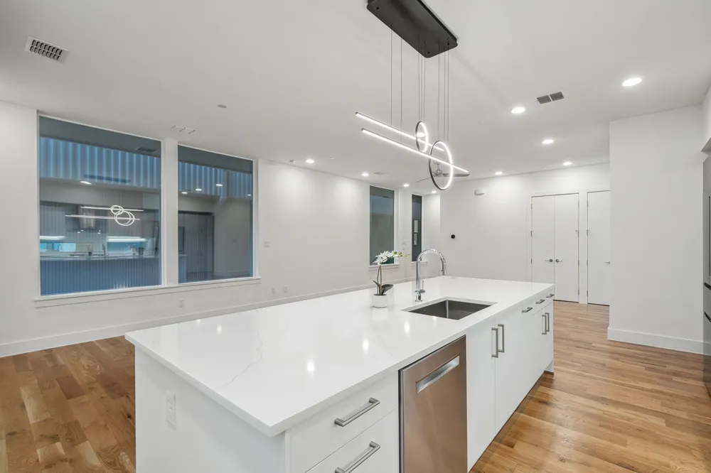 1920 Cuyler Court Dallas, TX 75204