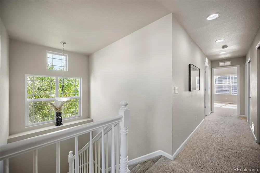 1758 S Buchanan Circle Aurora, CO 80018