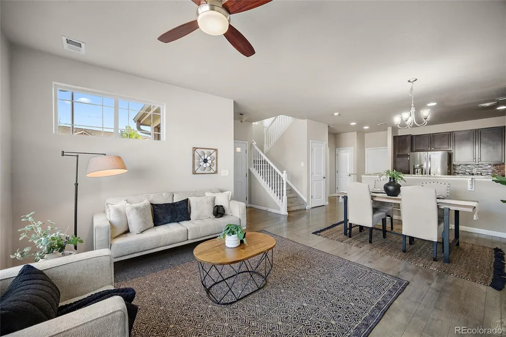 1758 S Buchanan Circle Aurora, CO 80018