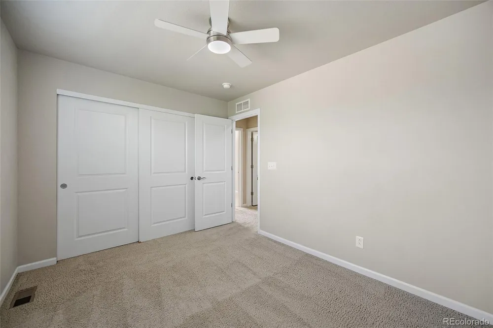 1758 S Buchanan Circle Aurora, CO 80018