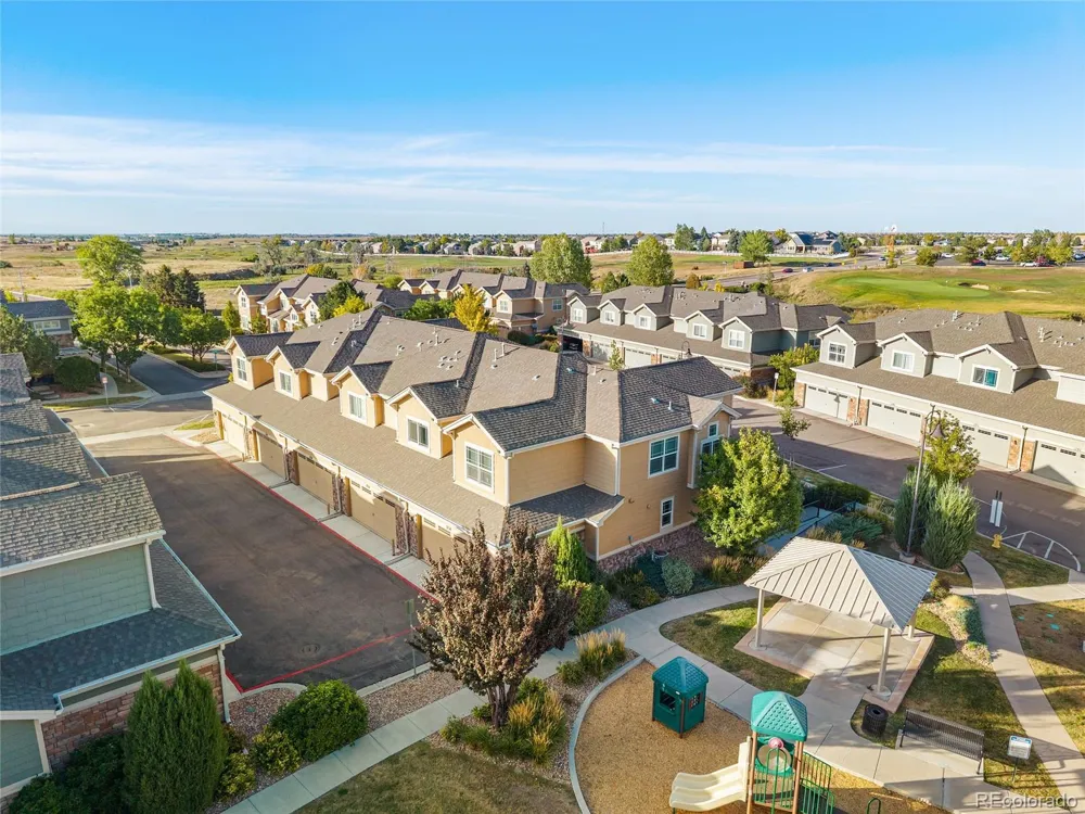 1758 S Buchanan Circle Aurora, CO 80018