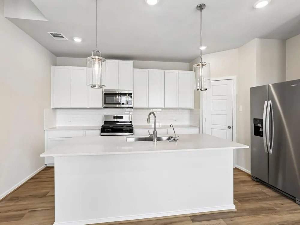 31102 Amalfi Cliff Drive Huffman, TX 77336