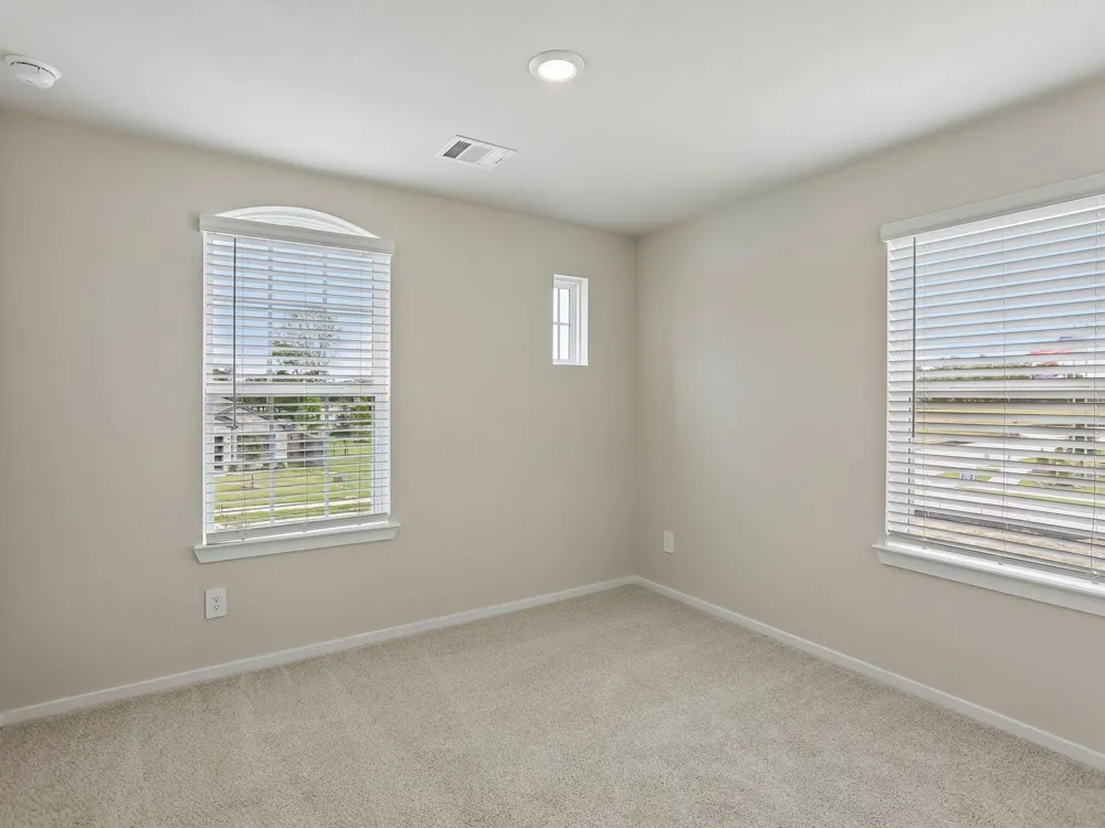 31102 Amalfi Cliff Drive Huffman, TX 77336
