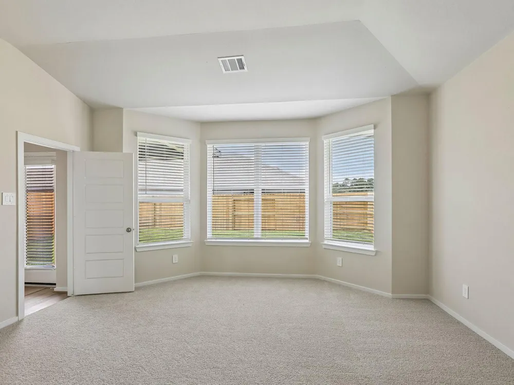31102 Amalfi Cliff Drive Huffman, TX 77336