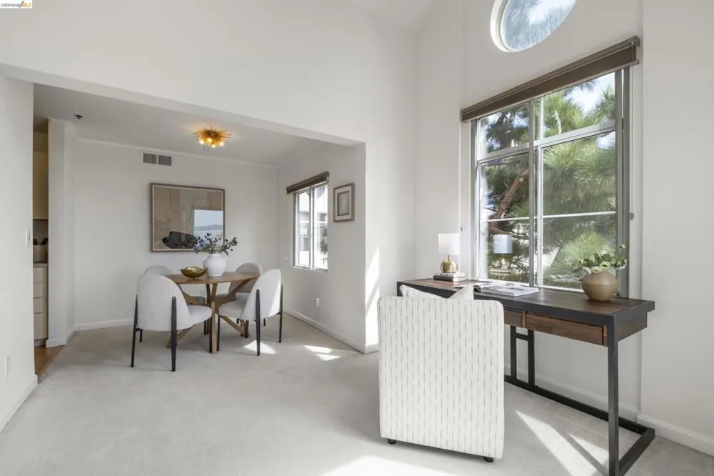 535 Pierce Street #1300 Albany, CA 94706