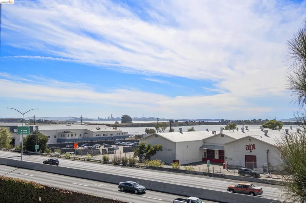 535 Pierce Street #1300 Albany, CA 94706