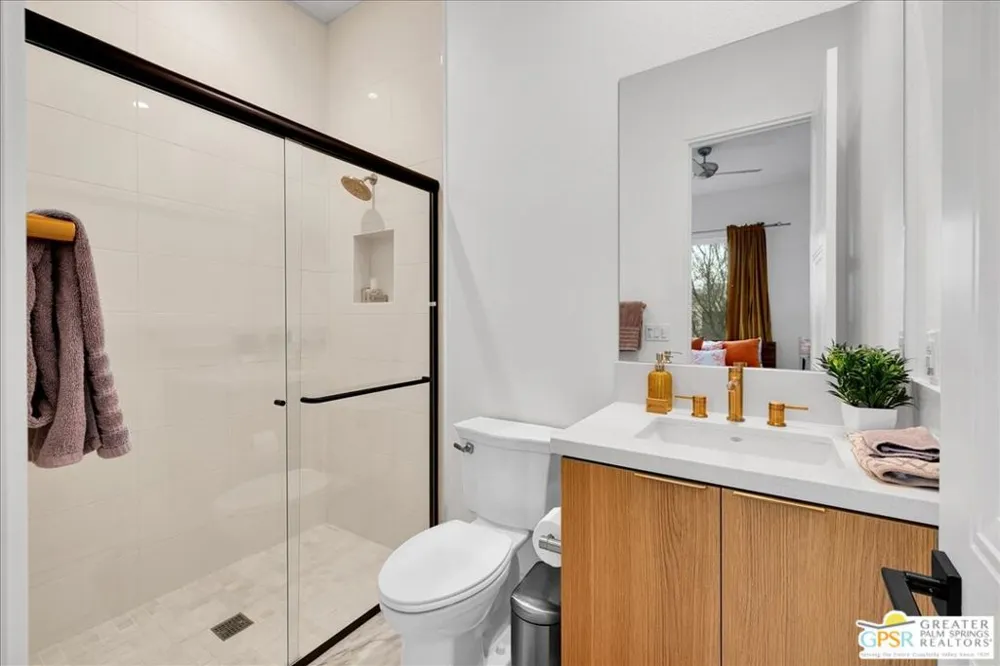 841 Fountain Drive Palm Springs, CA 92262