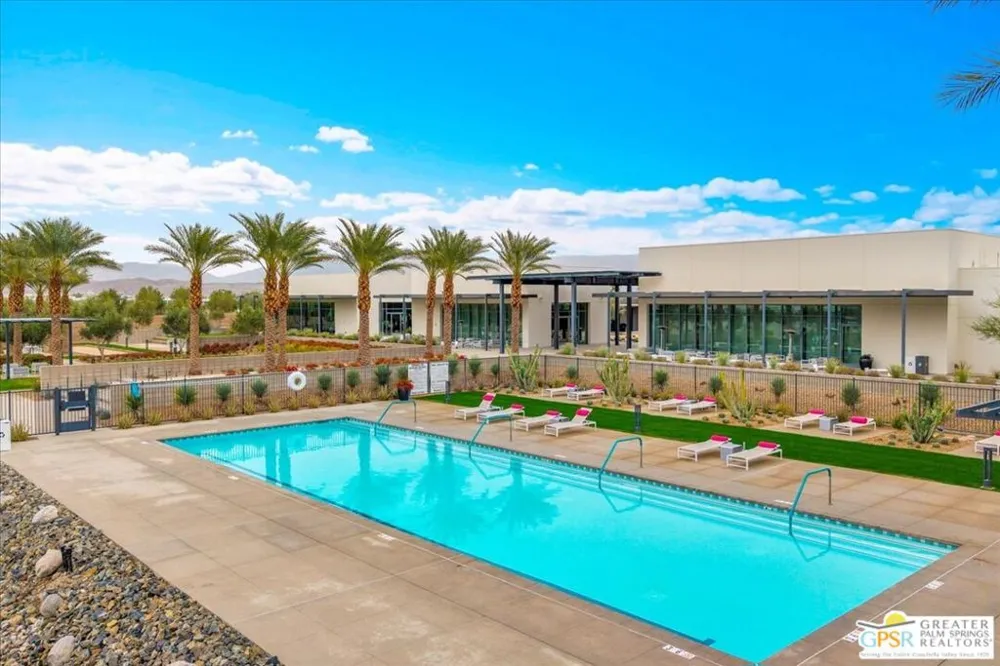 841 Fountain Drive Palm Springs, CA 92262