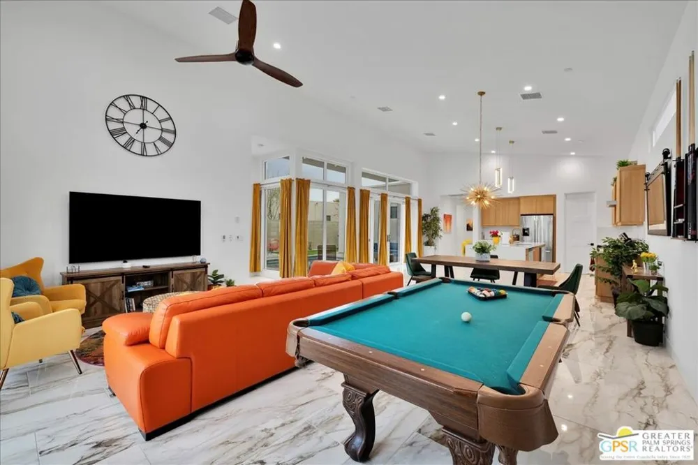 841 Fountain Drive Palm Springs, CA 92262