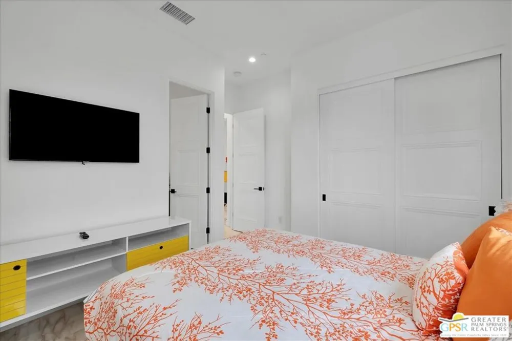 841 Fountain Drive Palm Springs, CA 92262
