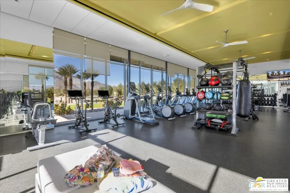 841 Fountain Drive Palm Springs, CA 92262