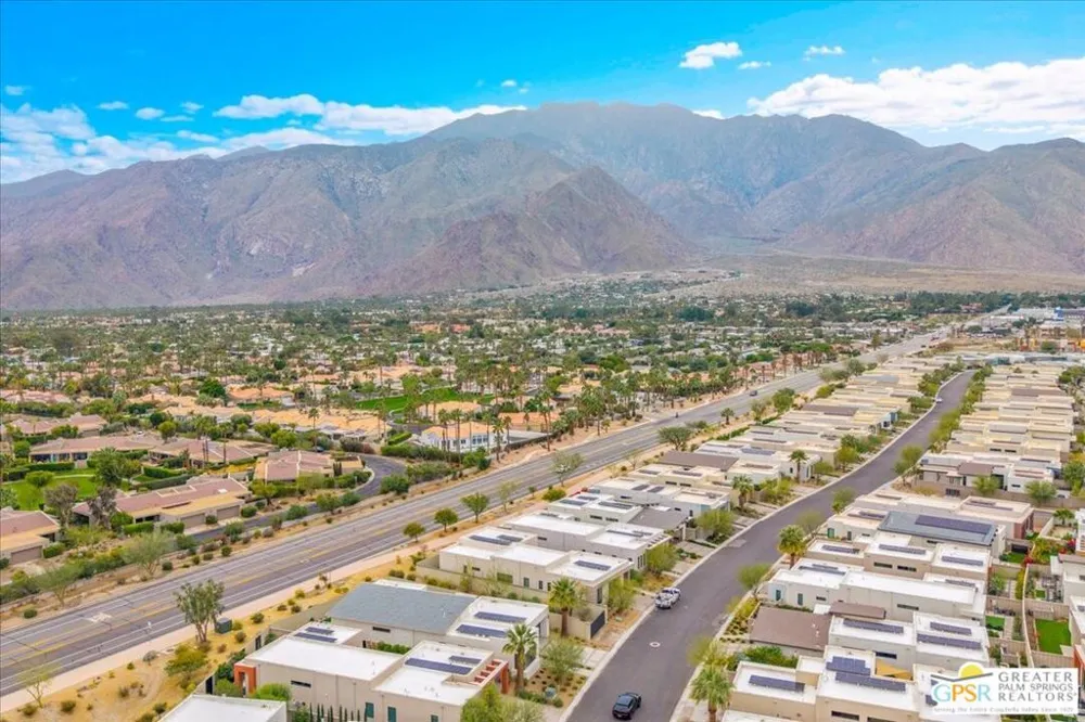 841 Fountain Drive Palm Springs, CA 92262