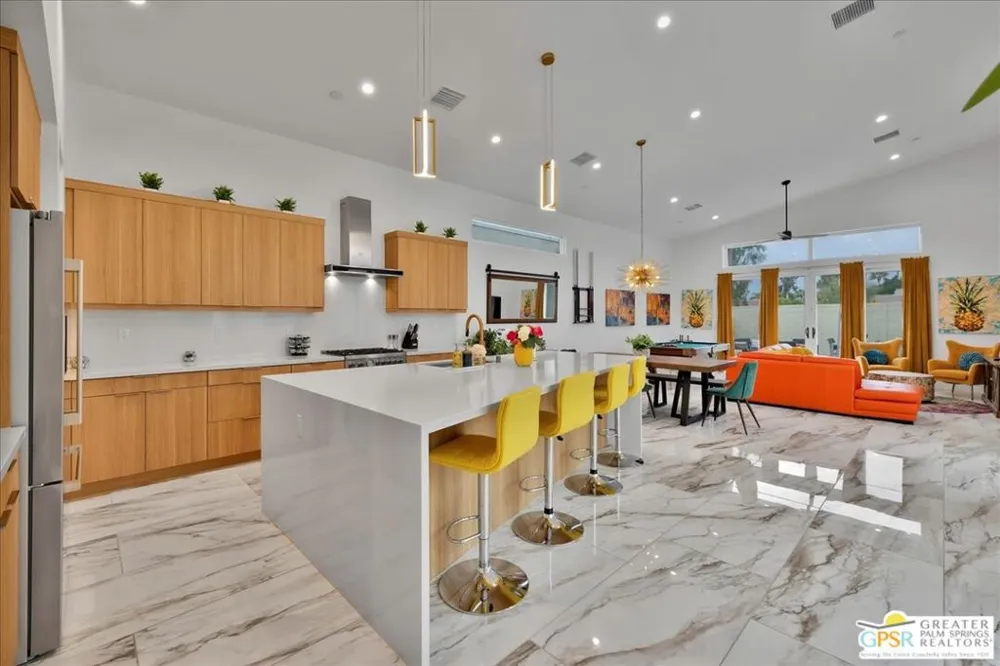841 Fountain Drive Palm Springs, CA 92262
