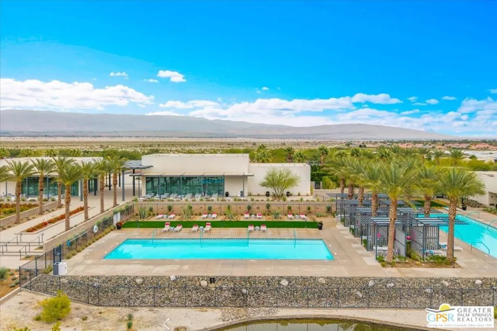 841 Fountain Drive Palm Springs, CA 92262