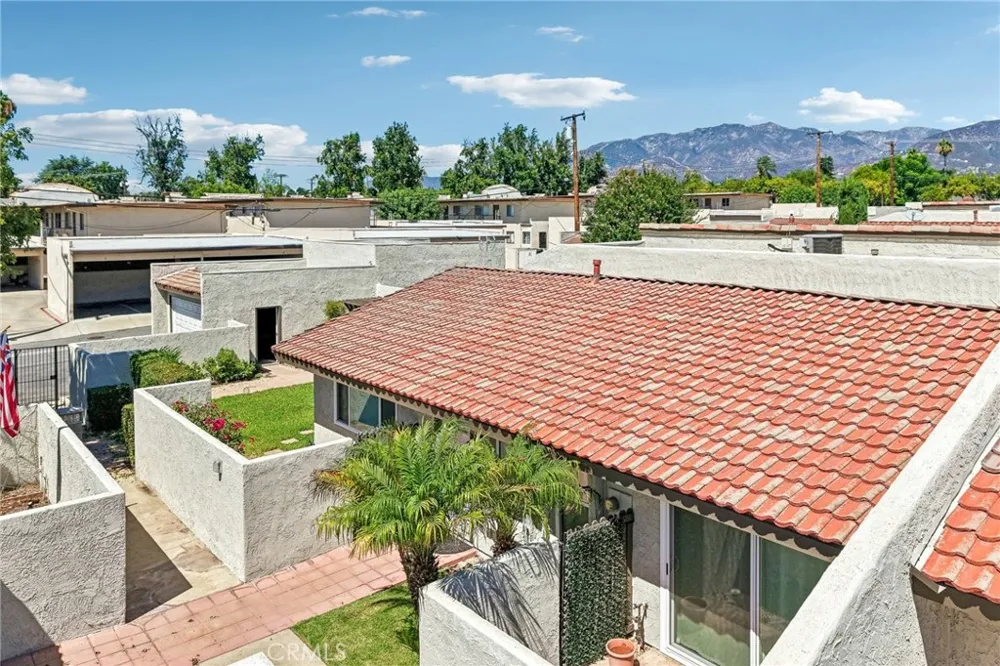 1375 Bouquet #D Upland, CA 91786