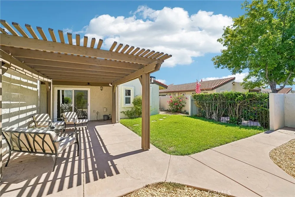 1375 Bouquet #D Upland, CA 91786