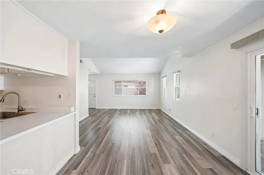 1375 Bouquet #D Upland, CA 91786