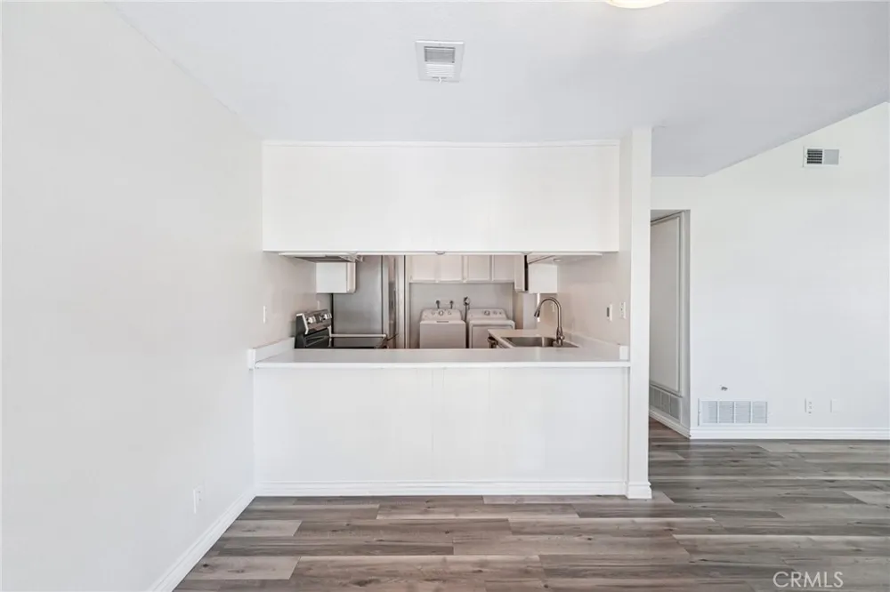 1375 Bouquet #D Upland, CA 91786