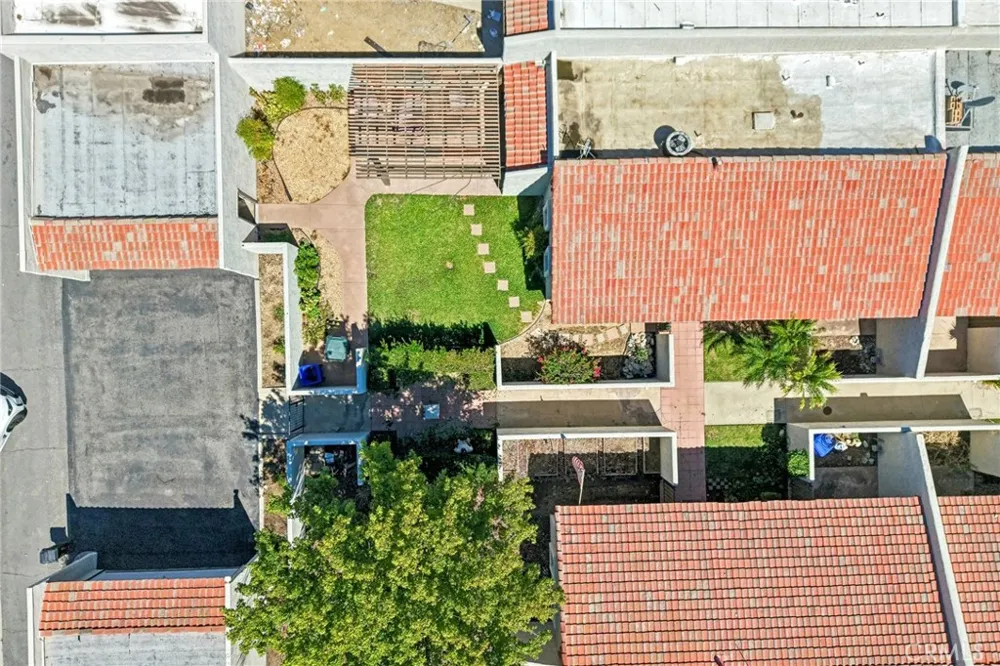 1375 Bouquet #D Upland, CA 91786